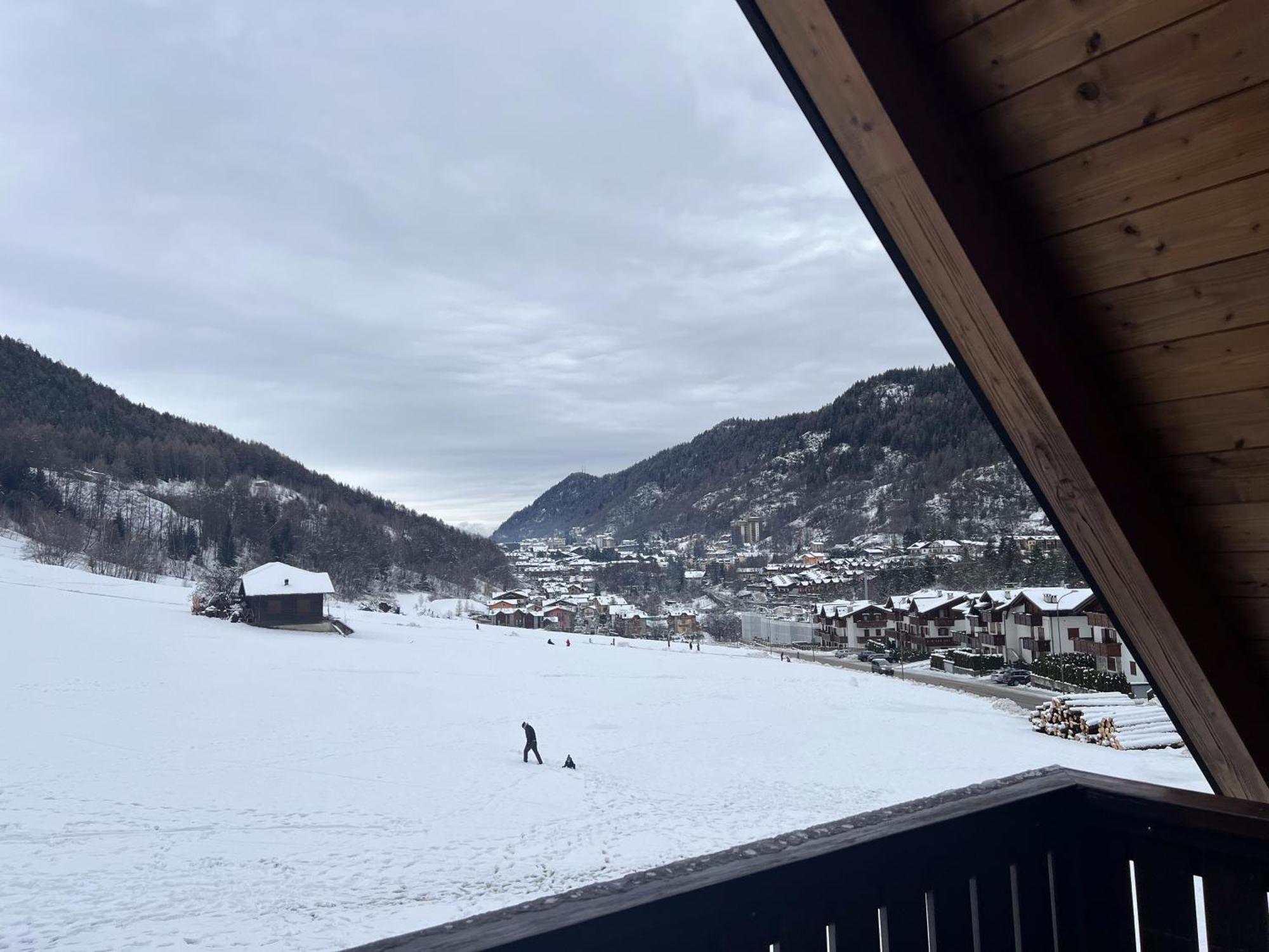 Casa Giuliana Con Skibus Gratis Apartment Aprica Luaran gambar